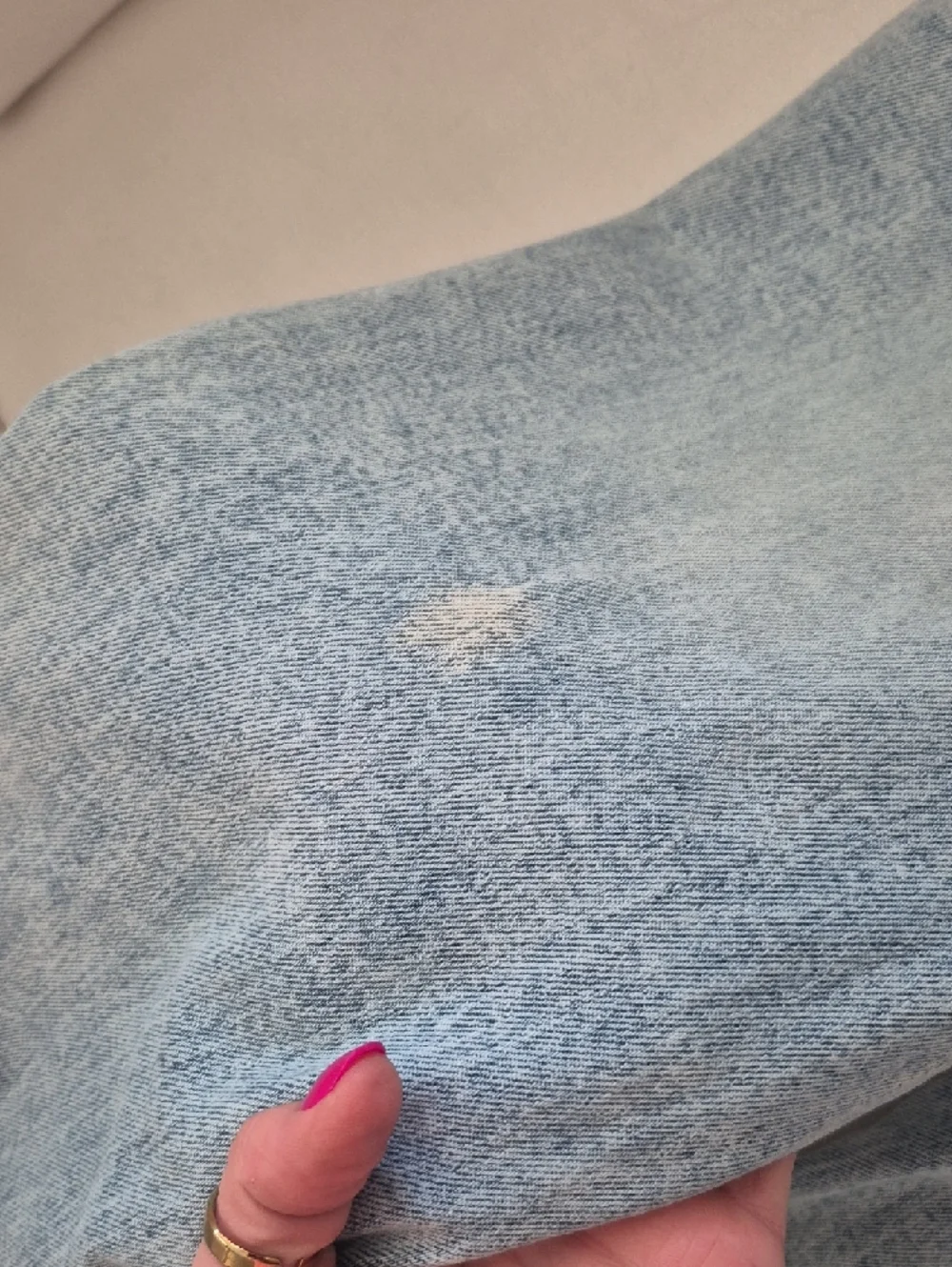 Light Wash Flared Women’s Stretch Jeans - Willow Boutique - Picture 6 of 7